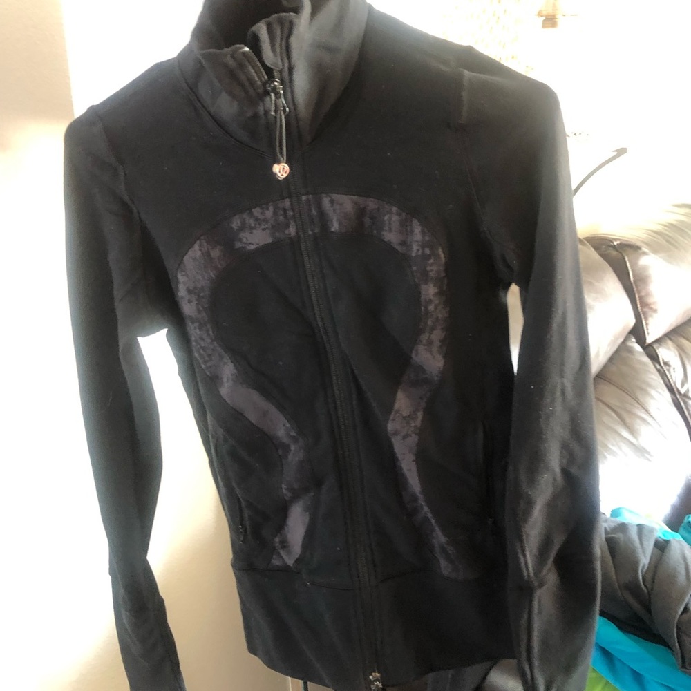 Lululemon jacket